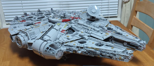 75192 Millenium Falcon